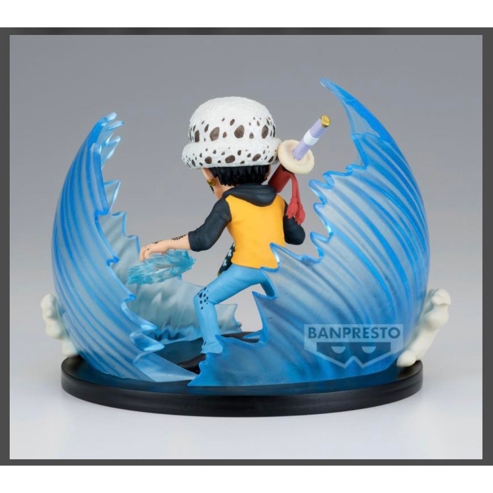 Banpresto One Piece Trafalgar Law Figure Unisex OS Blue Excellent Room Effect - Picture 2 of 4
